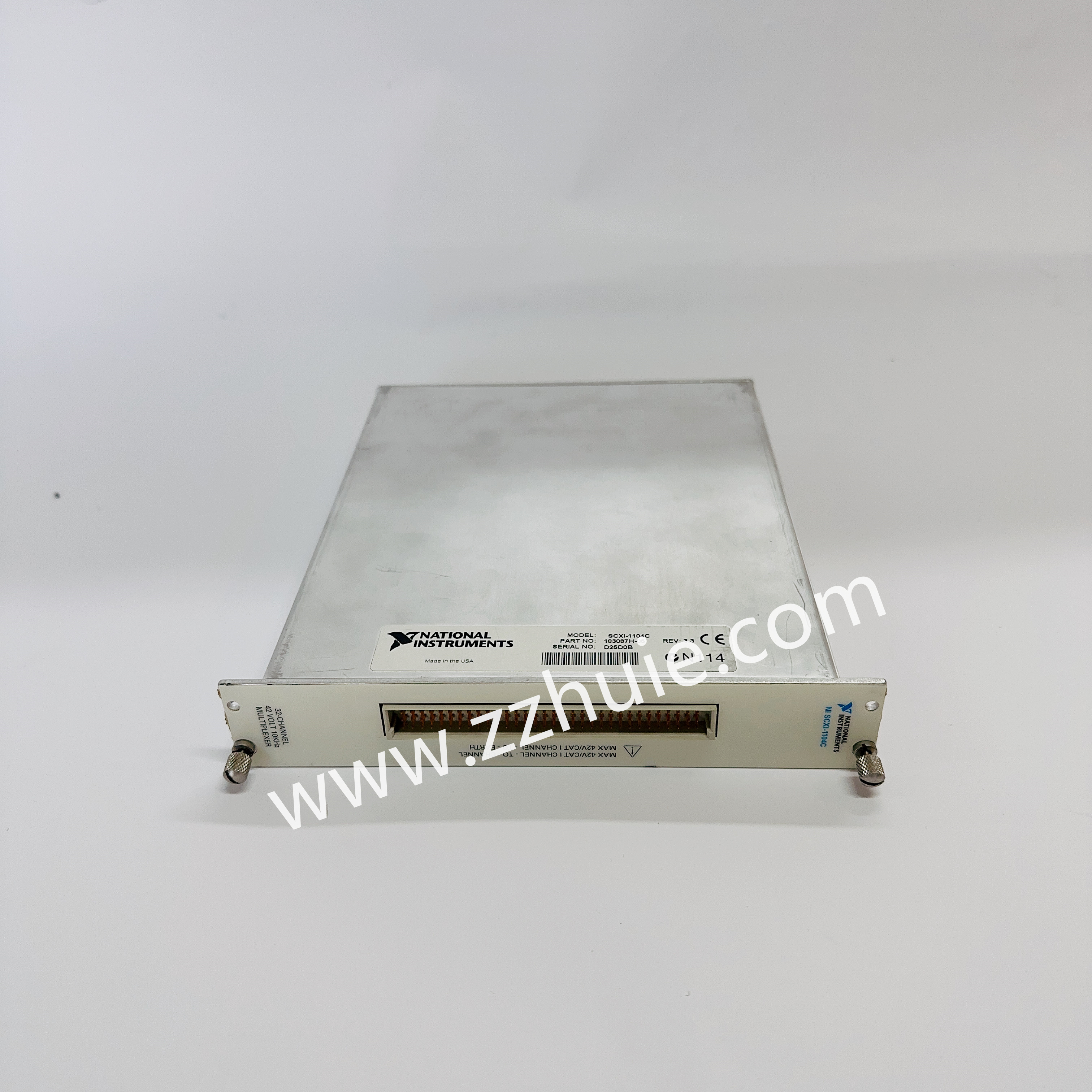 NI SCXI-1104C | Signal conditioning module