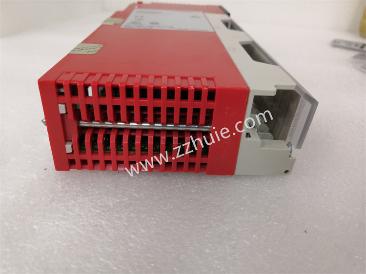 Schneider 140SAI94000S INPUT ANALOG SAFETY INPUT MODULE
